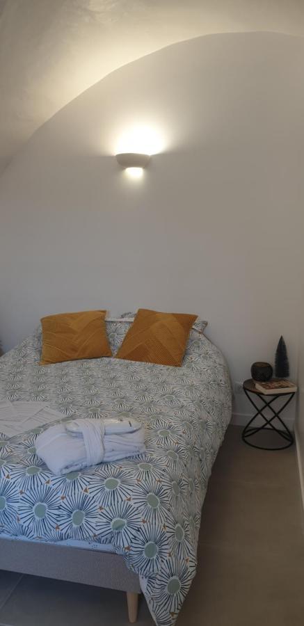 Bed and Breakfast La Tour Noble Saint-Saturnin  Zewnętrze zdjęcie