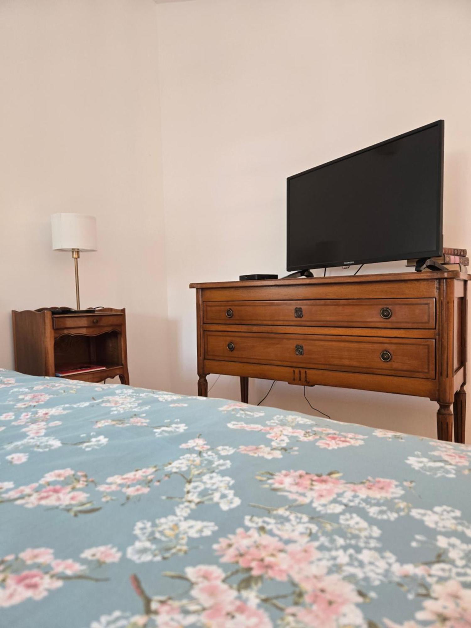 Bed and Breakfast La Tour Noble Saint-Saturnin  Zewnętrze zdjęcie